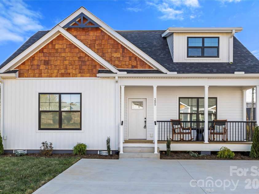 205 Southern Charm Road, Arden, NC 28704.  MLS# CAR4327536, YatesRealty ID 3200. 