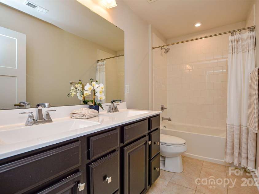 128 Tetcott Street, Mooresville, NC 28115.  MLS# CAR4283720, YatesRealty ID 32002. 4th Full Bathroom