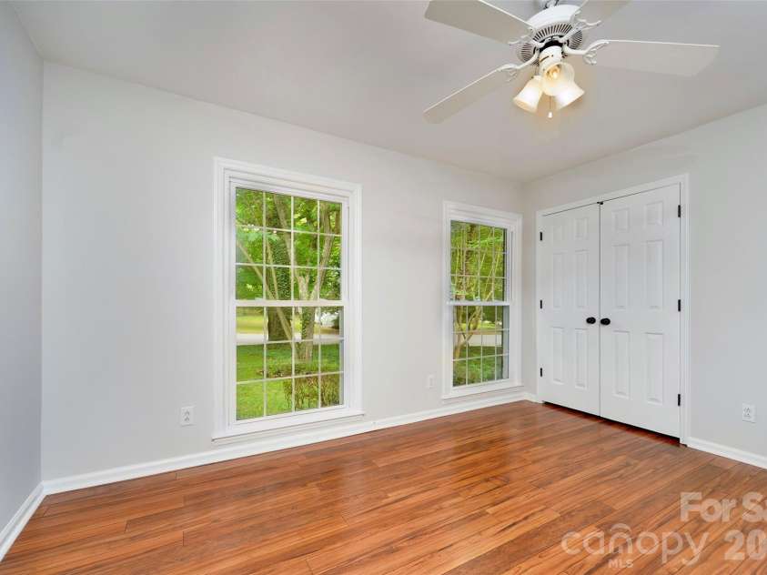 1025 Magnolia Street, Mooresville, NC 28115.  MLS# CAR4392320, YatesRealty ID 32003. 