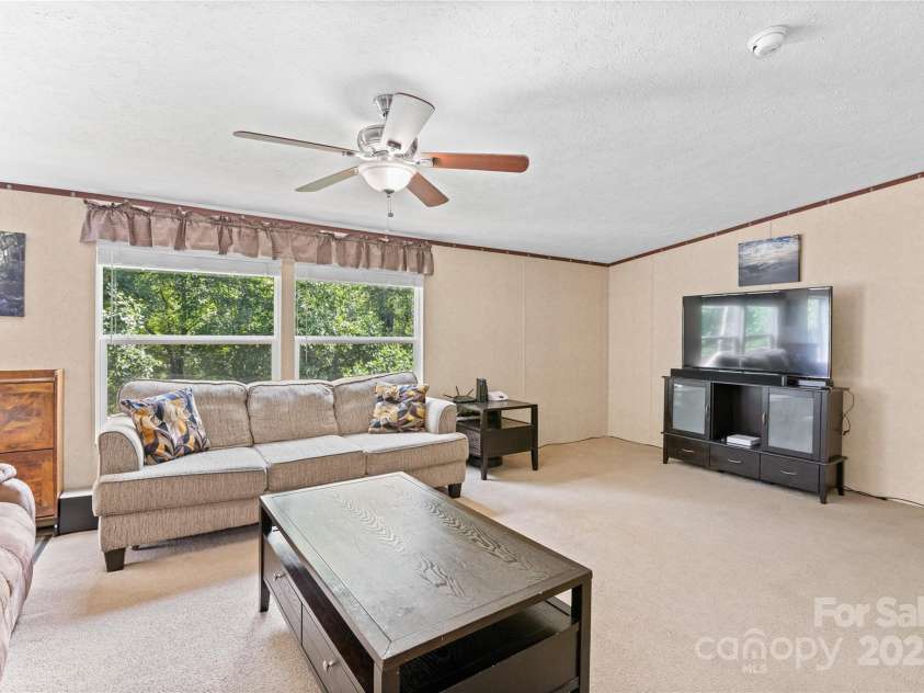 113 Hidden Forest Estate, Candler, NC 28715.  MLS# CAR4288651, YatesRealty ID 32003. 