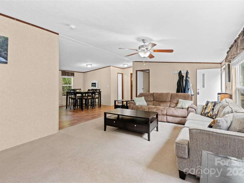 113 Hidden Forest Estate, Candler, NC 28715.  MLS# CAR4288651, YatesRealty ID 32003. 