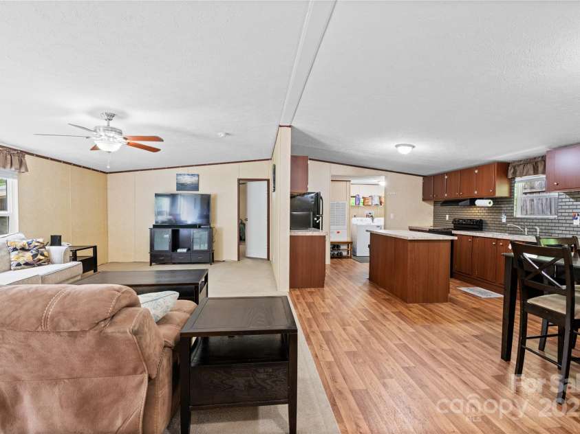 113 Hidden Forest Estate, Candler, NC 28715.  MLS# CAR4288651, YatesRealty ID 32003. 