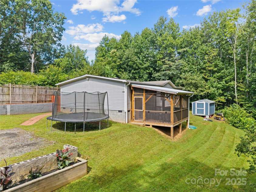 113 Hidden Forest Estate, Candler, NC 28715.  MLS# CAR4288651, YatesRealty ID 32003. 