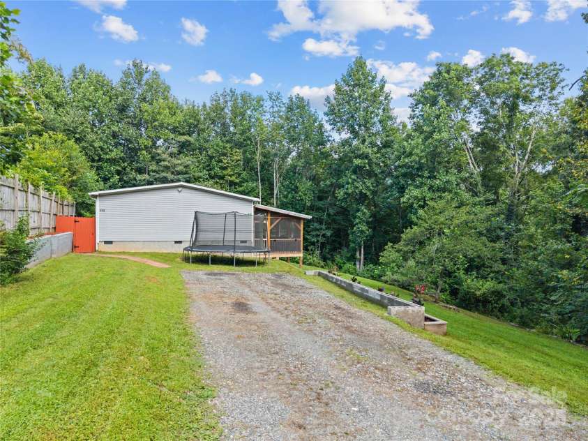 113 Hidden Forest Estate, Candler, NC 28715.  MLS# CAR4288651, YatesRealty ID 32003. 