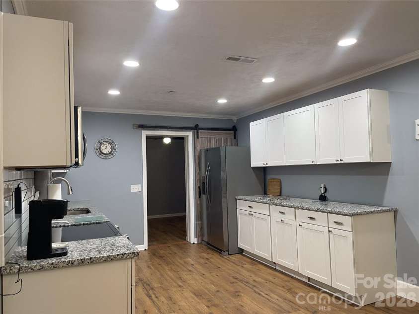 14 Hamden Circle, Cheraw, SC 29520.  MLS# CAR4393268, YatesRealty ID 32004. 