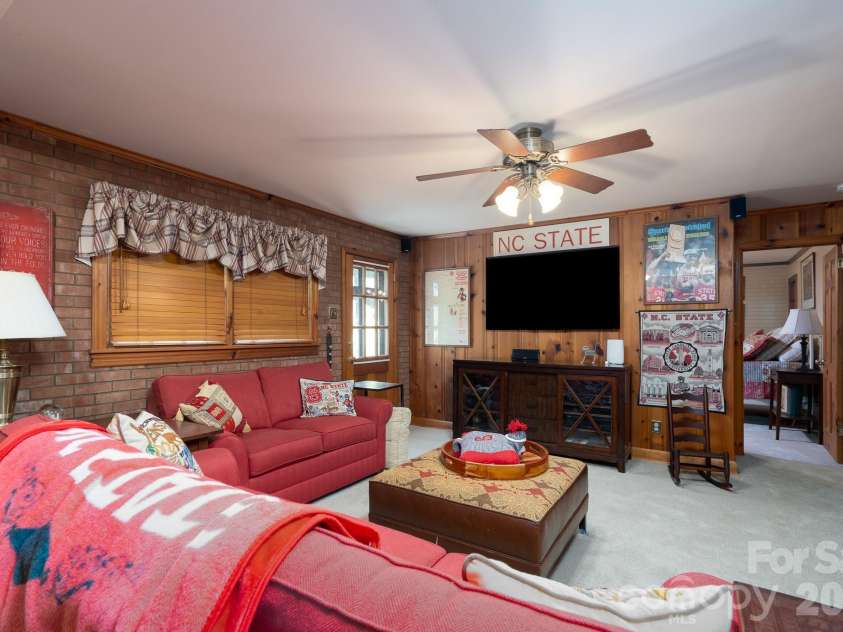 326 Richmond Road, Salisbury, NC 28144.  MLS# CAR4394295, YatesRealty ID 32006. 