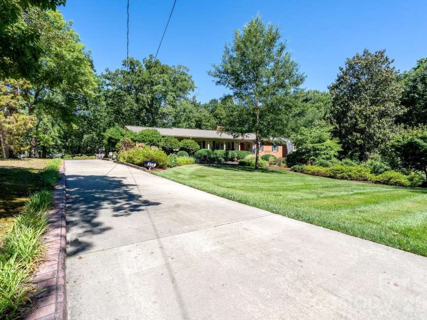 326 Richmond Road, Salisbury, NC 28144.  MLS# CAR4394295, YatesRealty ID 32006. 