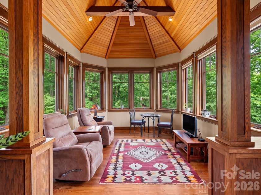276 Stone Valley Way, Hendersonville, NC 28792.  MLS# CAR4356812, YatesRealty ID 32007. 