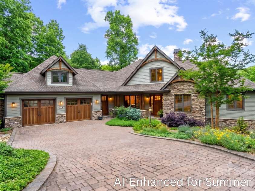 276 Stone Valley Way, Hendersonville, NC 28792.  MLS# CAR4356812, YatesRealty ID 32007. Front - Summer View