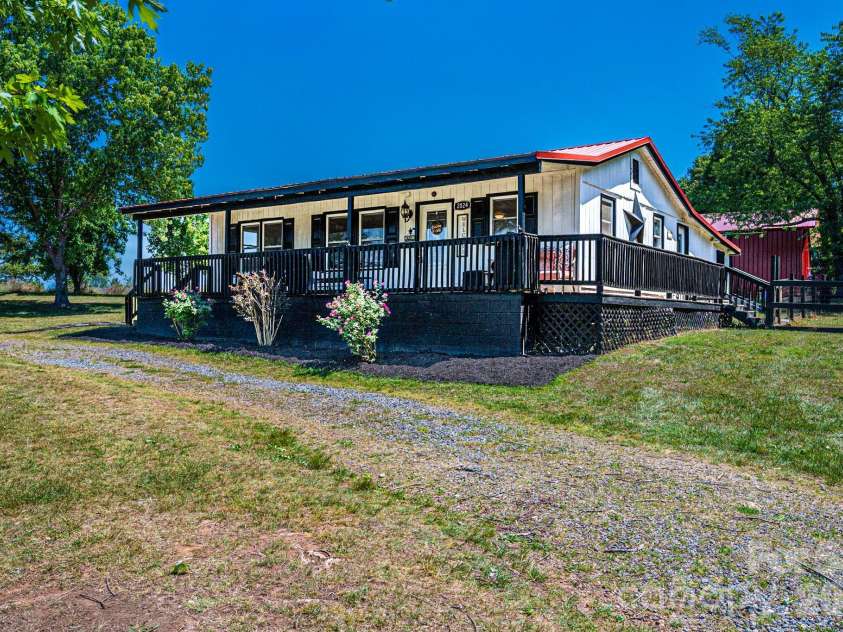 2024 Willis Road, Vale, NC 28168.  MLS# CAR4384276, YatesRealty ID 32008. 