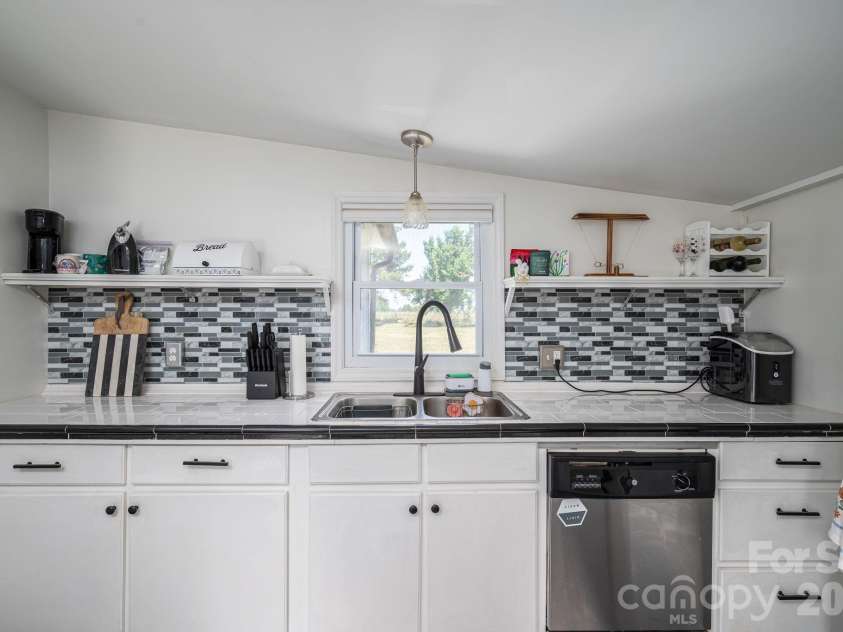 2024 Willis Road, Vale, NC 28168.  MLS# CAR4384276, YatesRealty ID 32008. 
