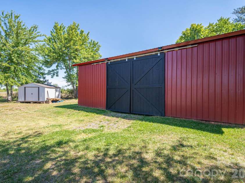 2024 Willis Road, Vale, NC 28168.  MLS# CAR4384276, YatesRealty ID 32008. 