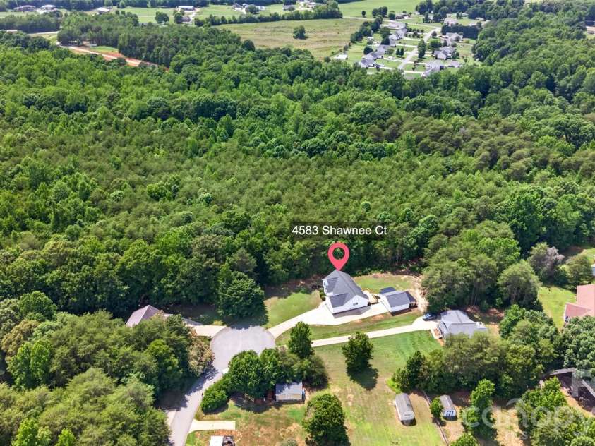 4583 Shawnee Court, Maiden, NC 28650.  MLS# CAR4386002, YatesRealty ID 32009. 