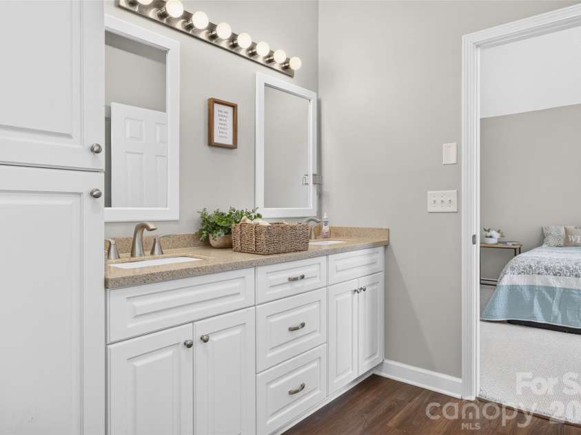 4583 Shawnee Court, Maiden, NC 28650.  MLS# CAR4386002, YatesRealty ID 32009. 