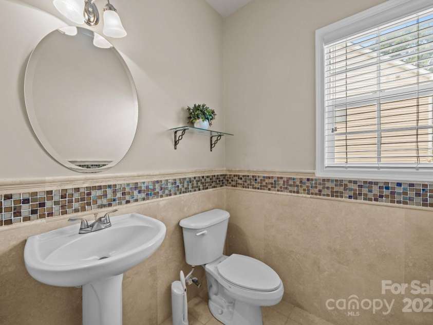 252 Legend Drive, Rock Hill, SC 29732.  MLS# CAR4232145, YatesRealty ID 3201. 