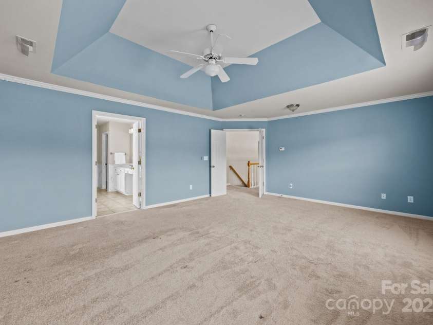 252 Legend Drive, Rock Hill, SC 29732.  MLS# CAR4232145, YatesRealty ID 3201. 