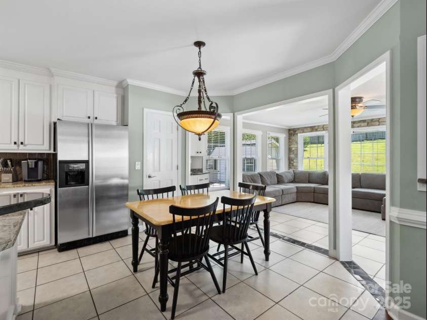 165 Cottontail Lane, Concord, NC 28025.  MLS# CAR4273046, YatesRealty ID 32010. 