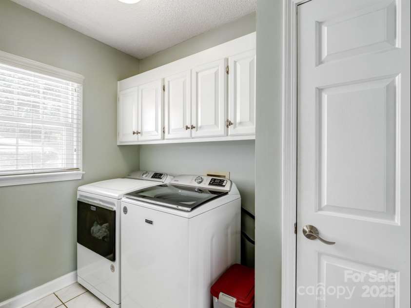 165 Cottontail Lane, Concord, NC 28025.  MLS# CAR4273046, YatesRealty ID 32010. 