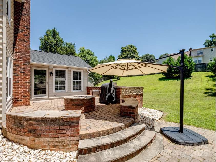 165 Cottontail Lane, Concord, NC 28025.  MLS# CAR4273046, YatesRealty ID 32010. 