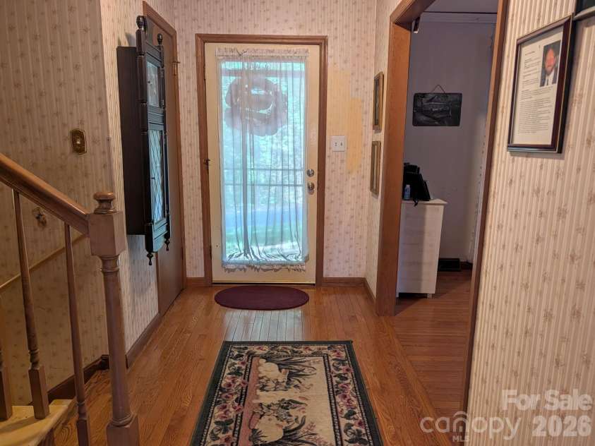 215 Swamp Fox Drive, Fort Mill, SC 29715.  MLS# CAR4395586, YatesRealty ID 32011. 