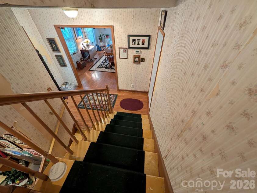 215 Swamp Fox Drive, Fort Mill, SC 29715.  MLS# CAR4395586, YatesRealty ID 32011. 