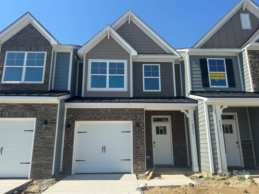 4211 Black Court, Harrisburg, NC 28075.  MLS# CAR4237204, YatesRealty ID 32013. 