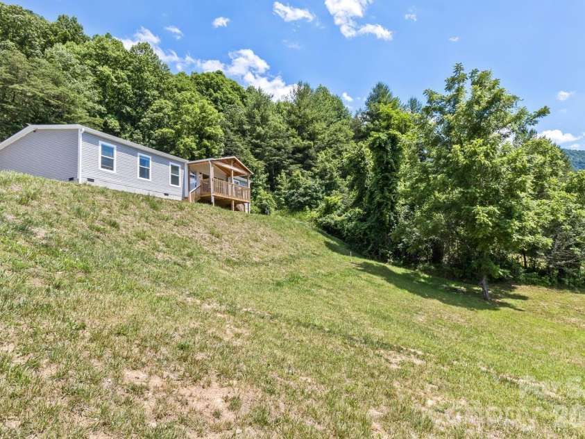 27 Spuds Lane, Weaverville, NC 28787.  MLS# CAR4392739, YatesRealty ID 32014. 