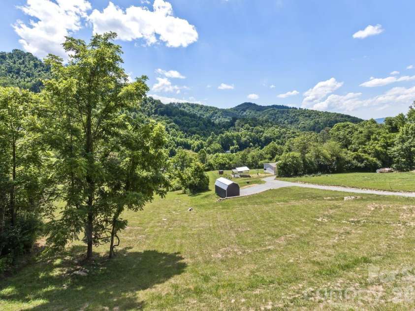 27 Spuds Lane, Weaverville, NC 28787.  MLS# CAR4392739, YatesRealty ID 32014. 