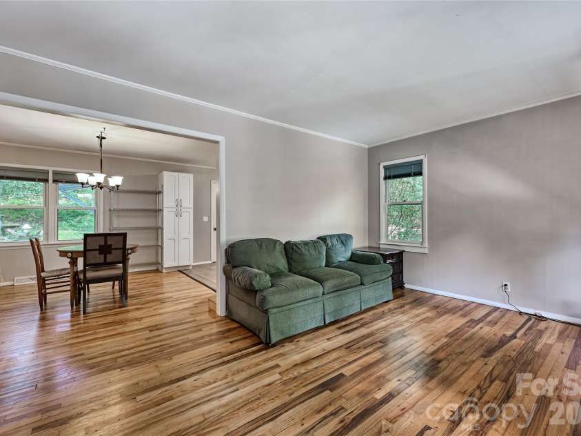 556 Shortoff Road, Highlands, NC 28741.  MLS# CAR4394862, YatesRealty ID 32017. 