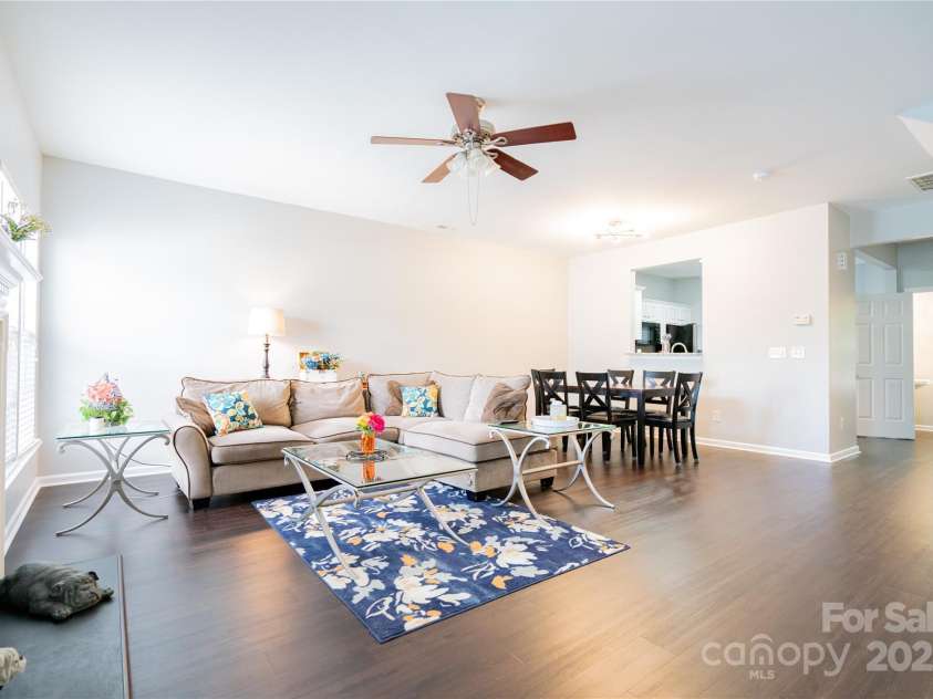 9511 Lina Ardrey Lane, Charlotte, NC 28277.  MLS# CAR4269974, YatesRealty ID 32018. Living Area on 2nd floor