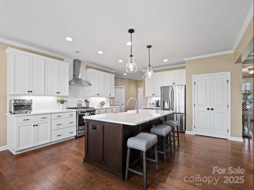 423 Lucky Drive, Concord, NC 28027.  MLS# CAR4288629, YatesRealty ID 32019. 