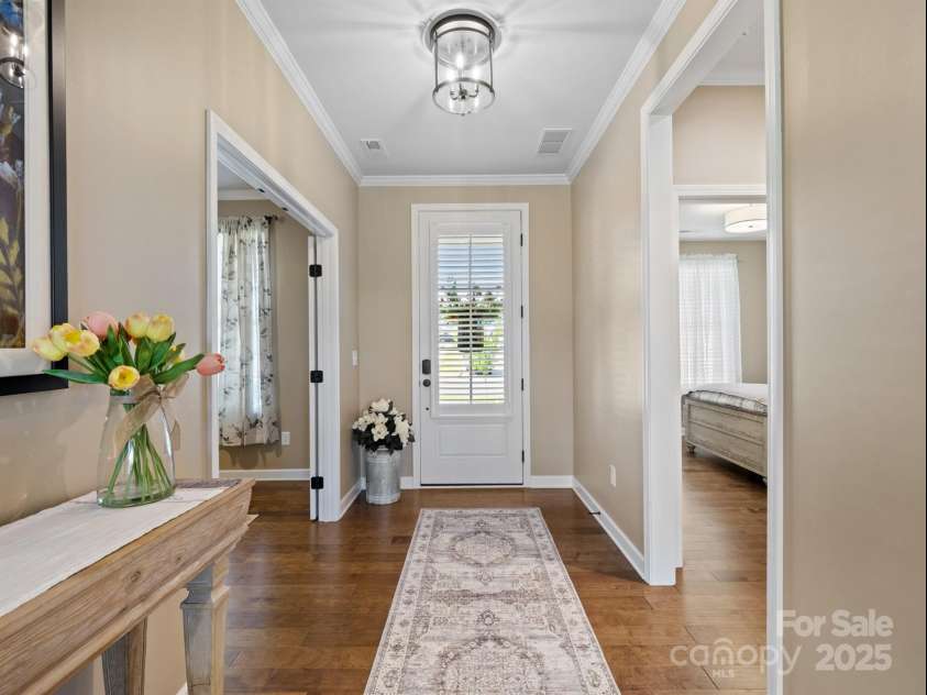 423 Lucky Drive, Concord, NC 28027.  MLS# CAR4288629, YatesRealty ID 32019. 