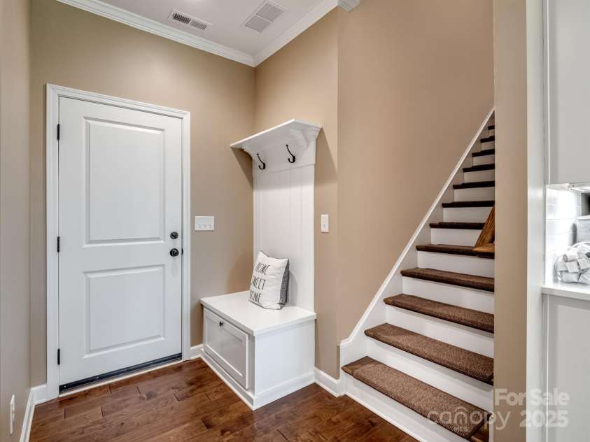 423 Lucky Drive, Concord, NC 28027.  MLS# CAR4288629, YatesRealty ID 32019. 