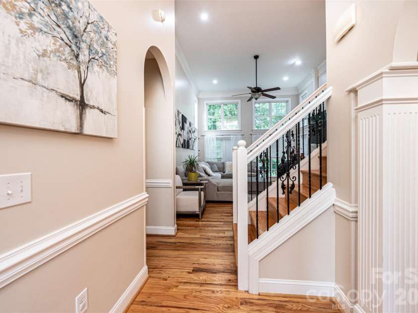 1718 30th Avenue Place, Hickory, NC 28601.  MLS# CAR4389524, YatesRealty ID 32020. 