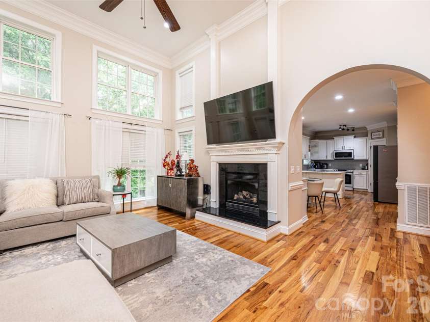 1718 30th Avenue Place, Hickory, NC 28601.  MLS# CAR4389524, YatesRealty ID 32020. 