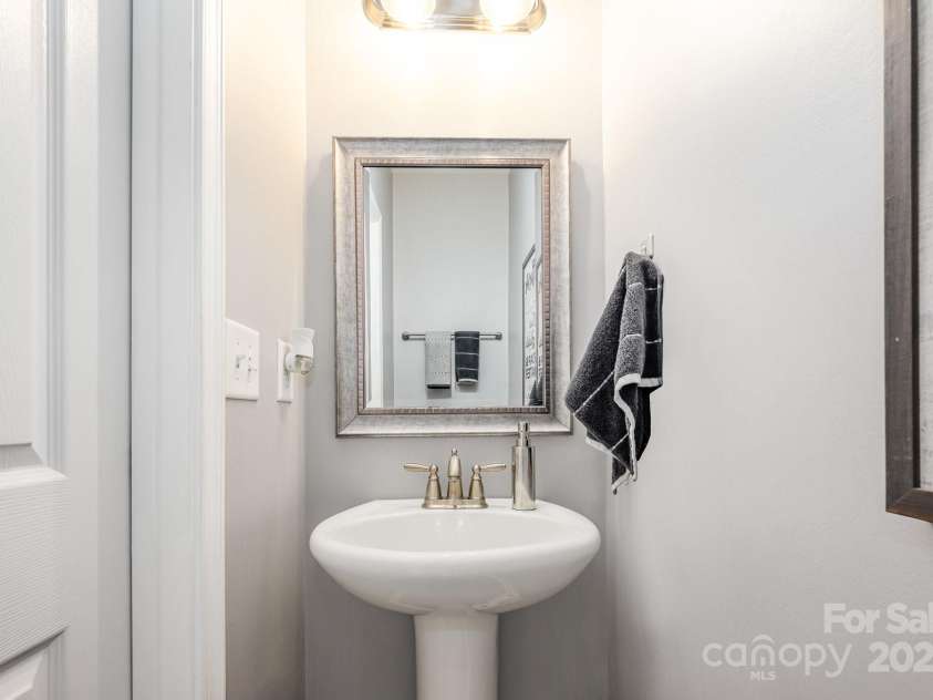 209 Chartwell Lane, Tega Cay, SC 29708.  MLS# CAR4289607, YatesRealty ID 32021. 