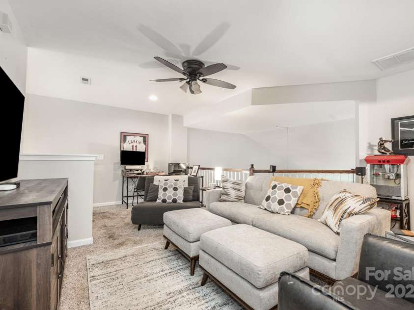 209 Chartwell Lane, Tega Cay, SC 29708.  MLS# CAR4289607, YatesRealty ID 32021. 