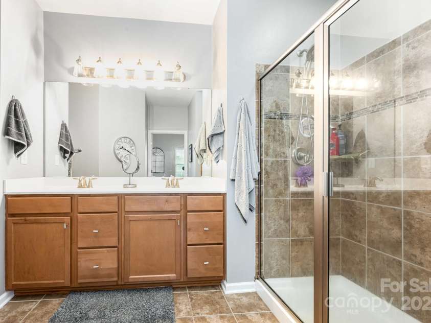 209 Chartwell Lane, Tega Cay, SC 29708.  MLS# CAR4289607, YatesRealty ID 32021. 