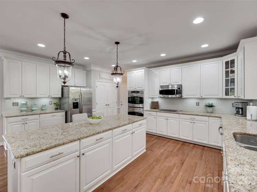 1241 Brough Hall Drive, Waxhaw, NC 28173.  MLS# CAR4270114, YatesRealty ID 32022. 