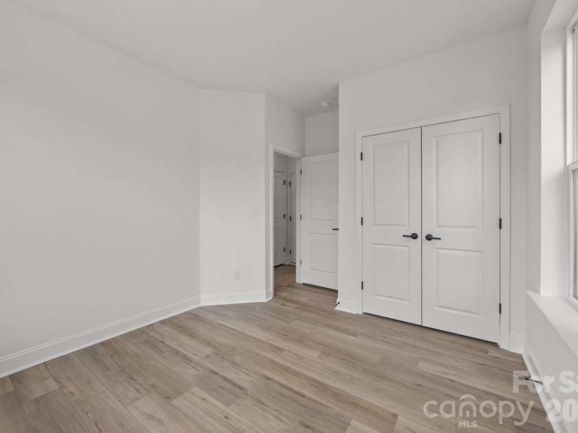 3225 Drift Street, Charlotte, NC 28278.  MLS# CAR4263768, YatesRealty ID 32022. 