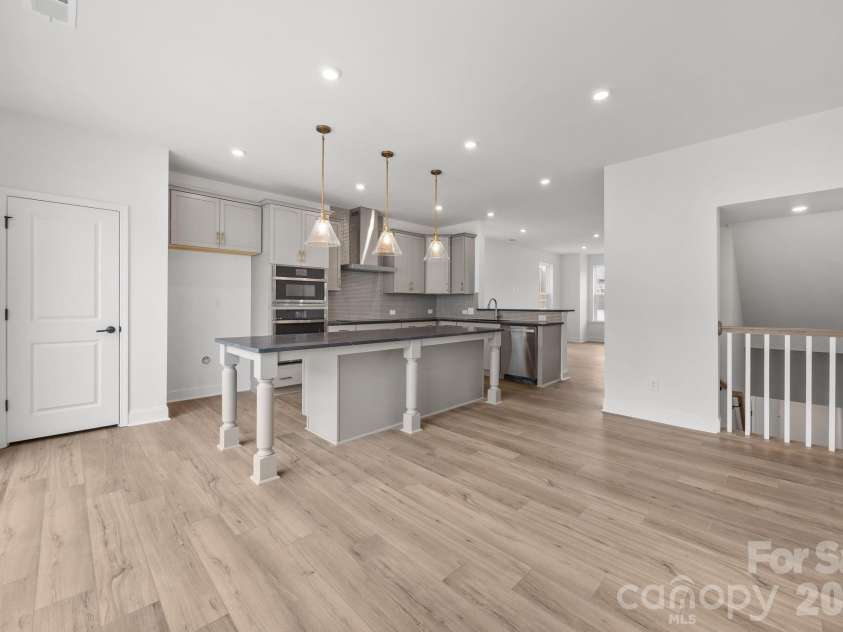 3225 Drift Street, Charlotte, NC 28278.  MLS# CAR4263768, YatesRealty ID 32022. 