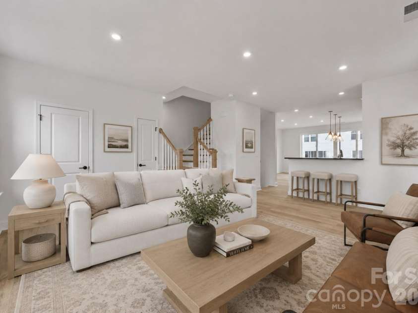 3225 Drift Street, Charlotte, NC 28278.  MLS# CAR4263768, YatesRealty ID 32022. Virtually Staged