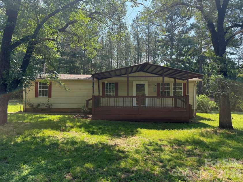 211 Corry Lane, Bostic, NC 28018.  MLS# CAR4392123, YatesRealty ID 32023. 