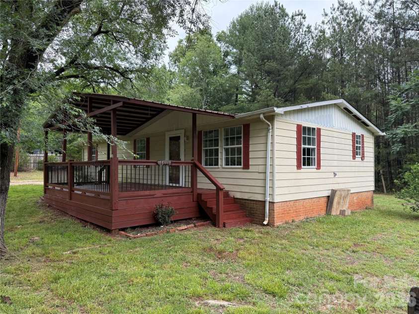 211 Corry Lane, Bostic, NC 28018.  MLS# CAR4392123, YatesRealty ID 32023. 