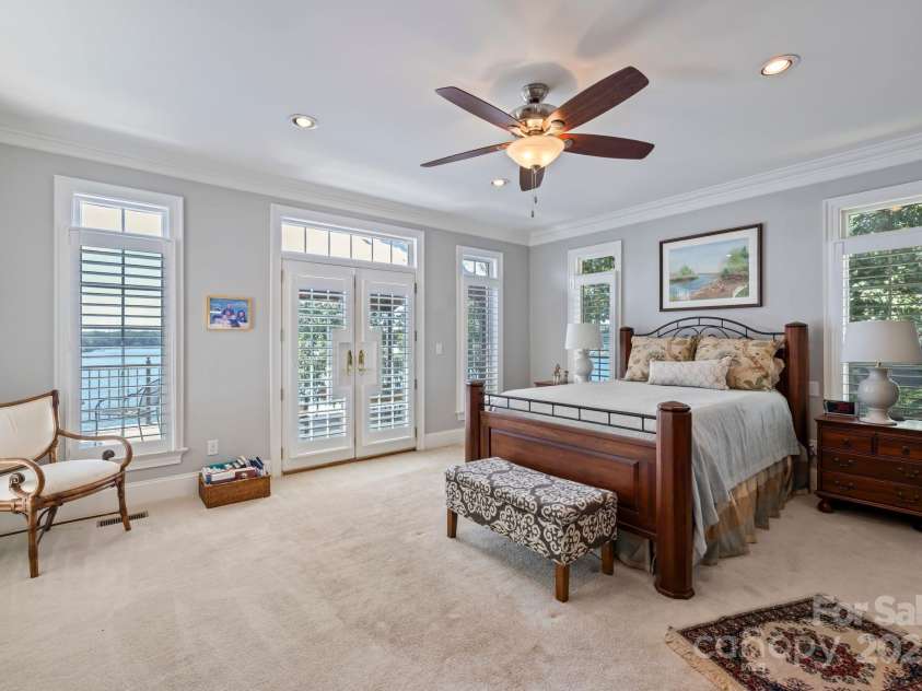 223 Larkspur Lane, Lexington, NC 27292.  MLS# CAR4286349, YatesRealty ID 32023. 