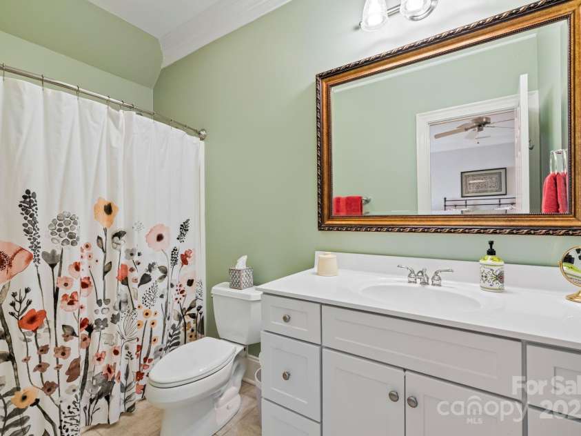 223 Larkspur Lane, Lexington, NC 27292.  MLS# CAR4286349, YatesRealty ID 32023. 