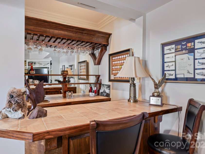 223 Larkspur Lane, Lexington, NC 27292.  MLS# CAR4286349, YatesRealty ID 32023. 