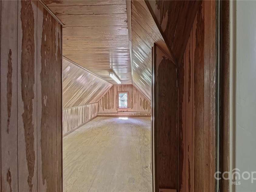 912 Marion Street, Shelby, NC 28150.  MLS# CAR4286694, YatesRealty ID 32024. 