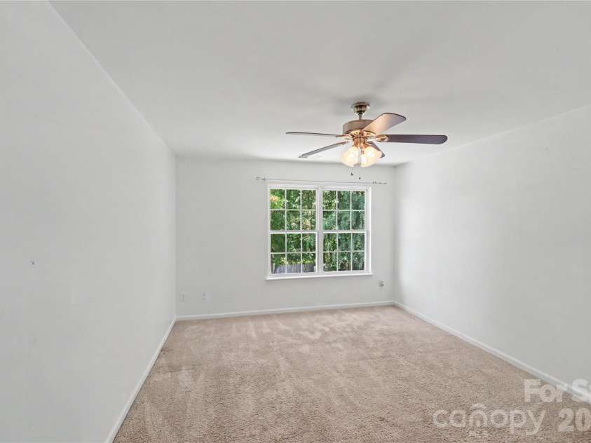13309 Rebecca Run Drive, Charlotte, NC 28269.  MLS# CAR4392338, YatesRealty ID 32025. 