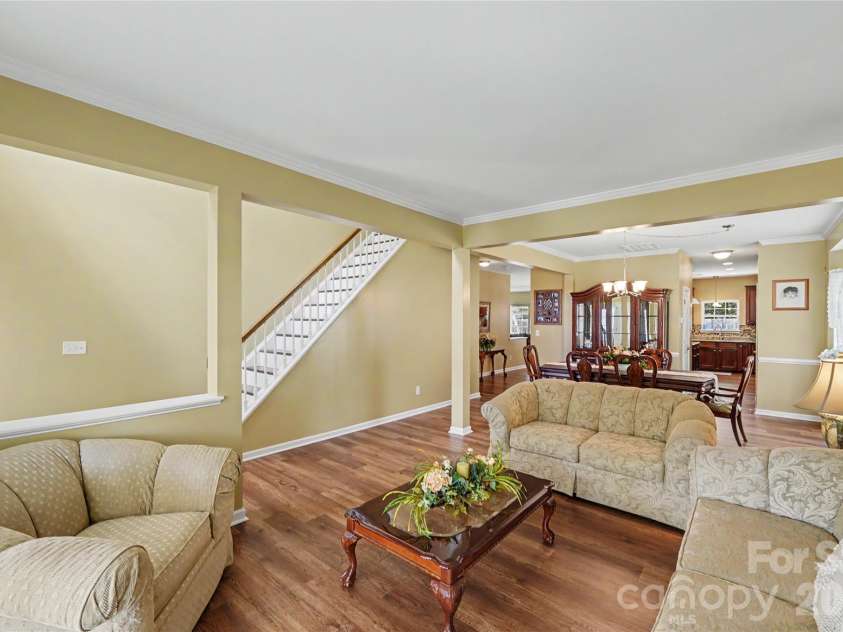 13309 Rebecca Run Drive, Charlotte, NC 28269.  MLS# CAR4392338, YatesRealty ID 32025. 